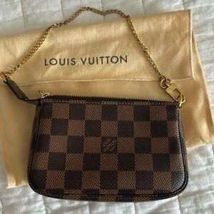 LOUIS VUITTON MINI POCHETTE DAMIER EBENE ACCESSORIES N58009